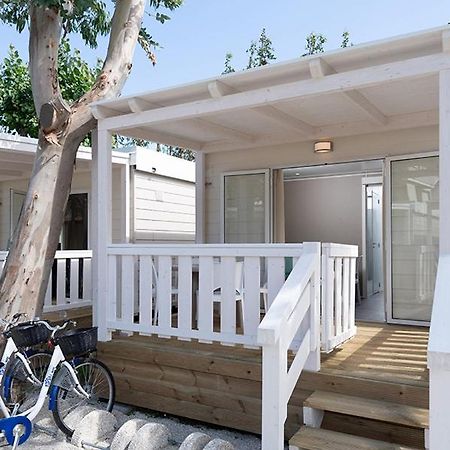 Camping & Village Eucaliptus Alba Adriatica Exterior photo