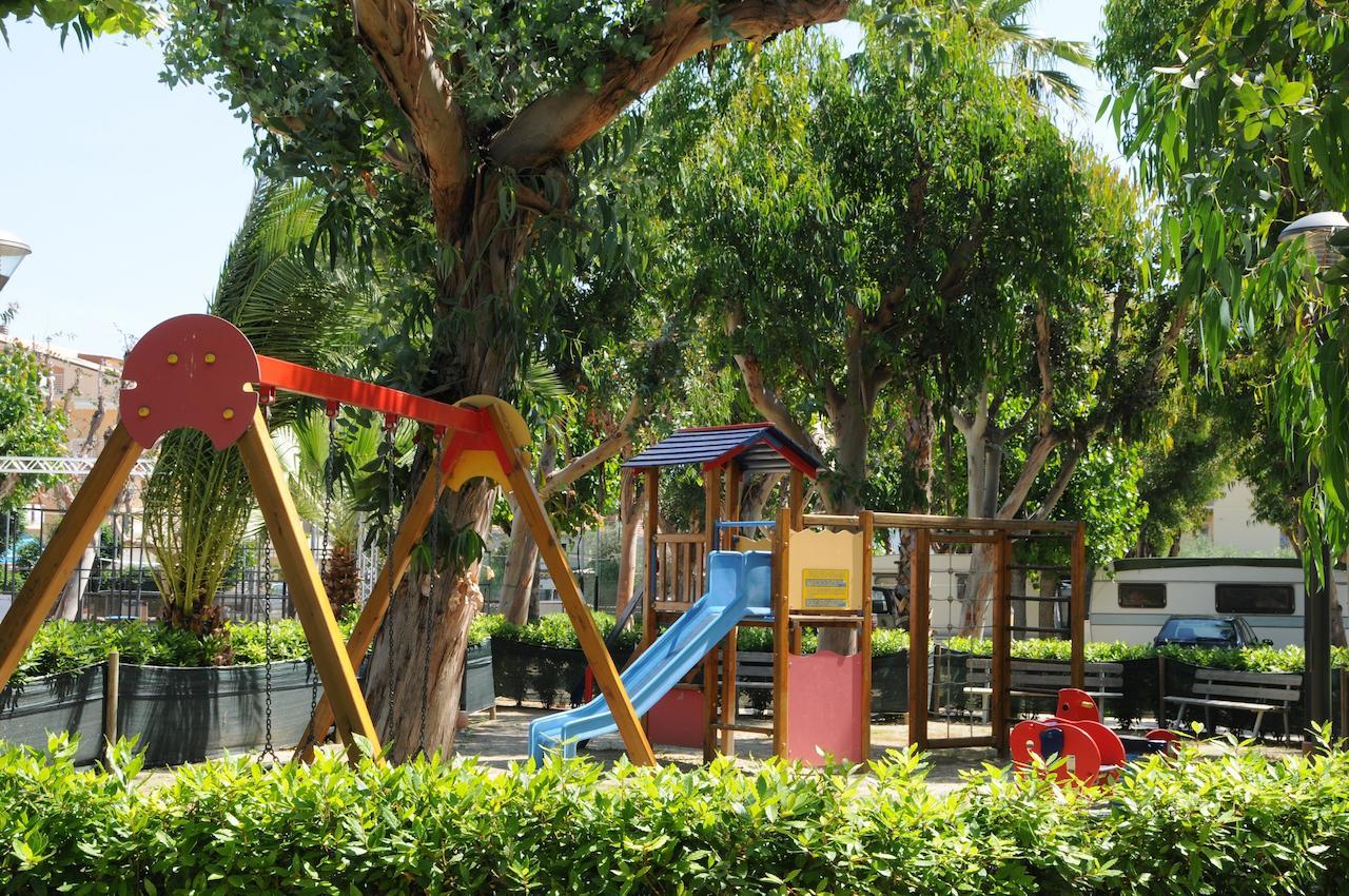 Camping & Village Eucaliptus Alba Adriatica Exterior photo